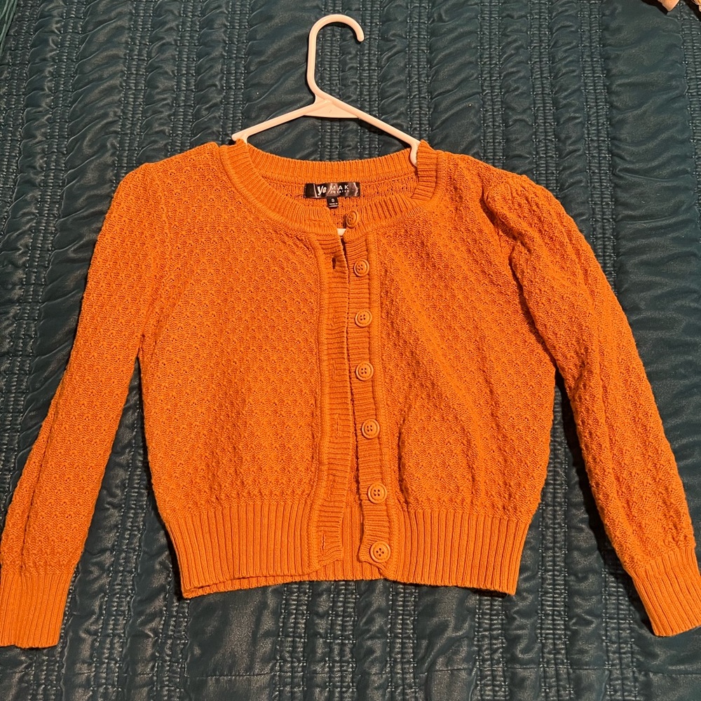 Mak sweater